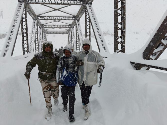 Four Workers Killed in Avalanche in Northern India, Several Missing