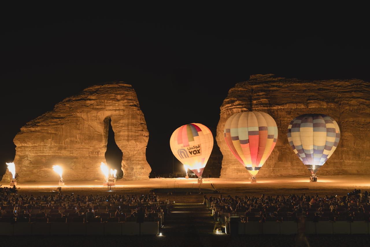 AlUla Nights Get Cinematic: VOX Cinemas Lights Up AlUla's Maraya with First-Ever Rooftop Moonlight Cinema in Saudi Arabia