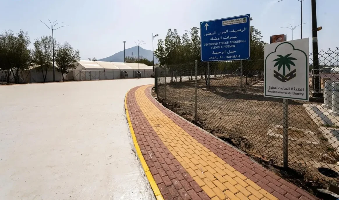 Innovation for Pilgrims’ Comfort Saudi Arabia Adopts Rubberized Asphalt Over Traditional Roads