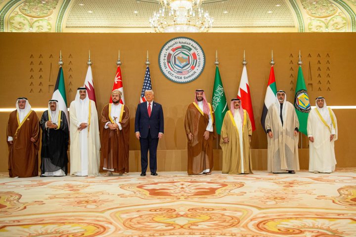 King Salman Extends Invitations to Gulf Leaders for Upcoming Gulf-US Summit in Riyadh