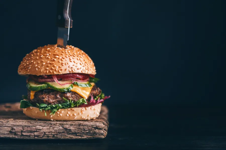 On International Burger Day: The Global Story of the World’s Favorite Meal