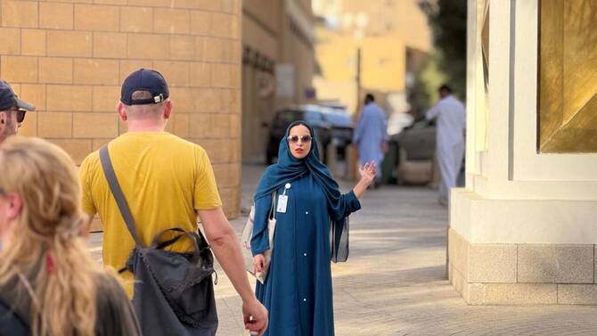 Iman Al-Ali Saudi Tour Guide Revives Riyadh’s Rich History Through Free Walking Tours