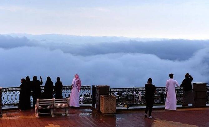 Asir’s 2,400m-High Fog Walk Draws Tourists Escaping the Summer Heat