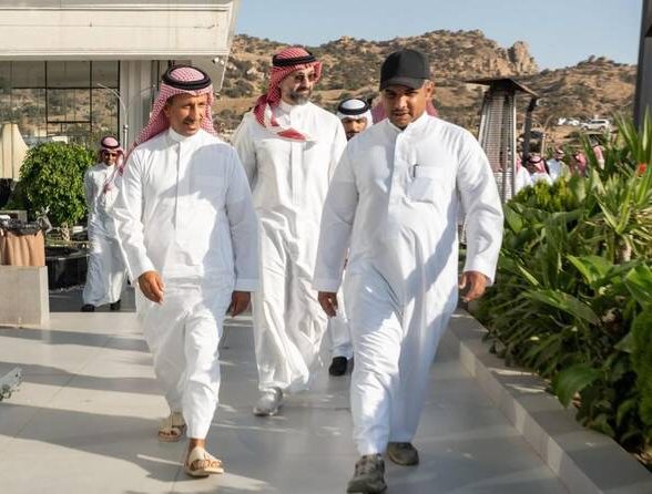 Tourism Minister Launches Saudi Summer Tour Program in Taif