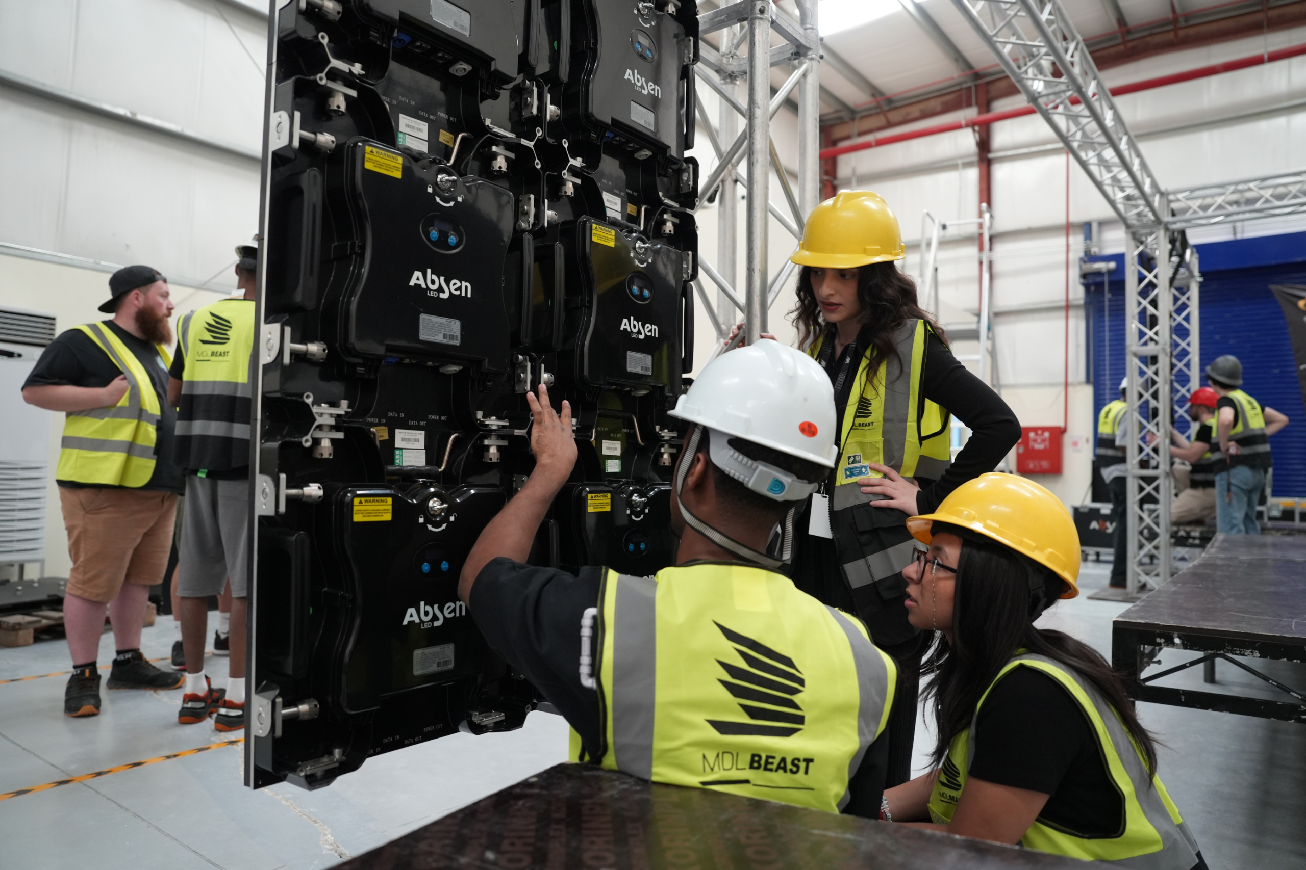 Youth-Led Businesses in Saudi Arabia Surpass 474,000 driven by Tech Innovation