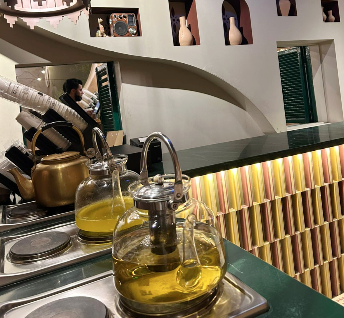 Tea Makes a Stylish Comeback in Saudi Arabia’s Social Scene