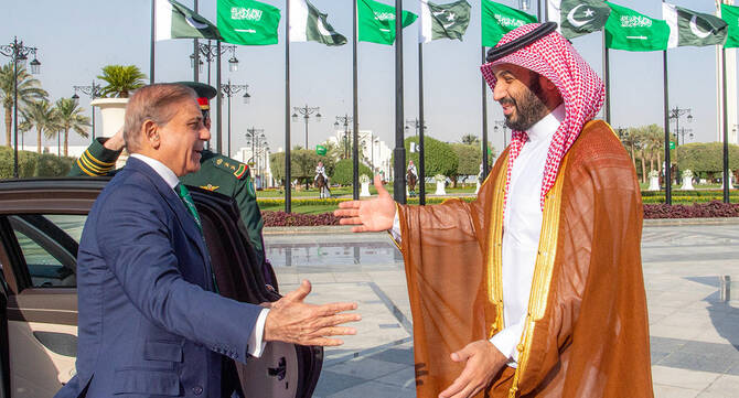 On Saudi National Day, Islamabad reaffirms commitment to strengthening partnership with Riyadh