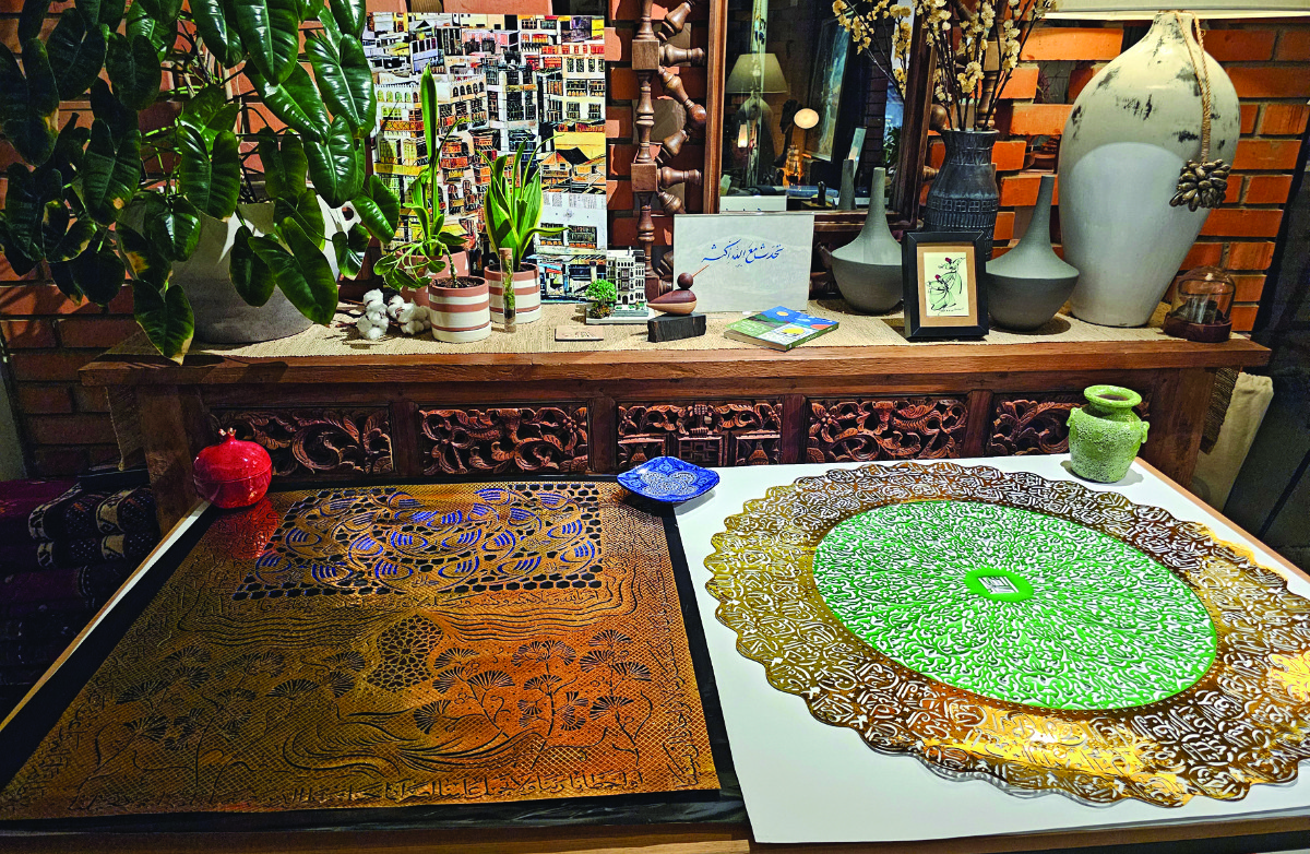 Artist Showcases Qur’anic Verses Through Intricate Papercutting Art