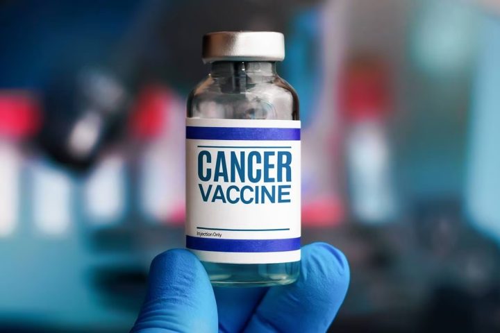 Russian Official Cancer Vaccine Treatment to Begin Within Six Weeks