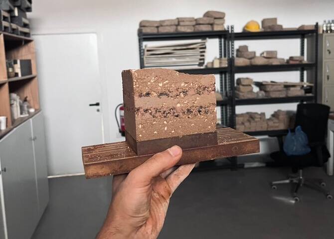 Saudi Youth Revive Traditional Crafts and Transform Them into a Promising Creative Sector