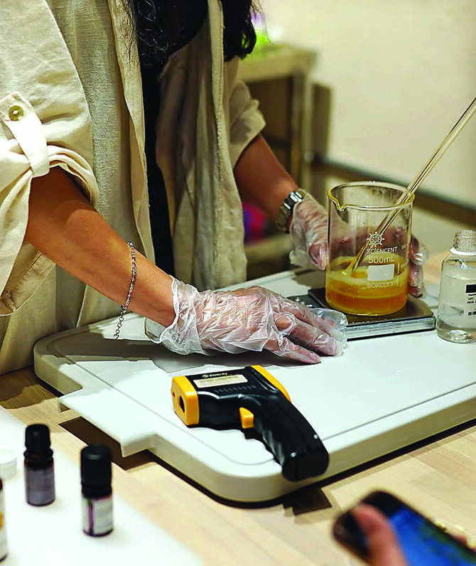 Summer Workshops in Jeddah Revive Traditional Crafts