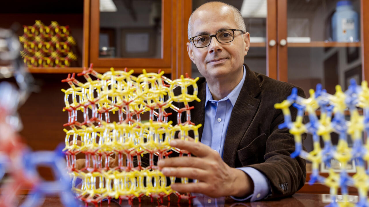 Saudi Scientist Omar Yaghi Wins the 2025 Nobel Prize in Chemistry