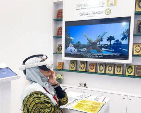 Saudi Tourism Ministry Showcases VR Tours of Holy Sites at Frankfurt Travel Fair
