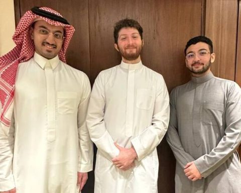 Exceptional Saudi Students Awarded Prestigious Rhodes Scholarships to Study at Oxford University
