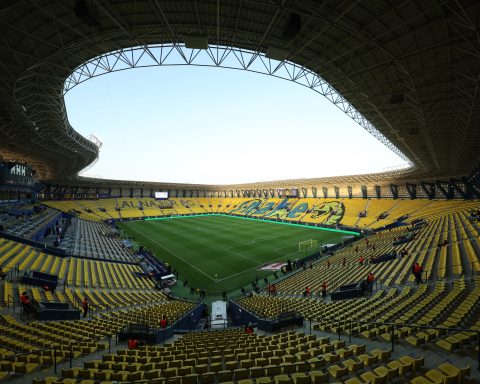 Al Nassr Coach Rejects Comparisons with Flamengo, Emphasizes Team’s Unique Path