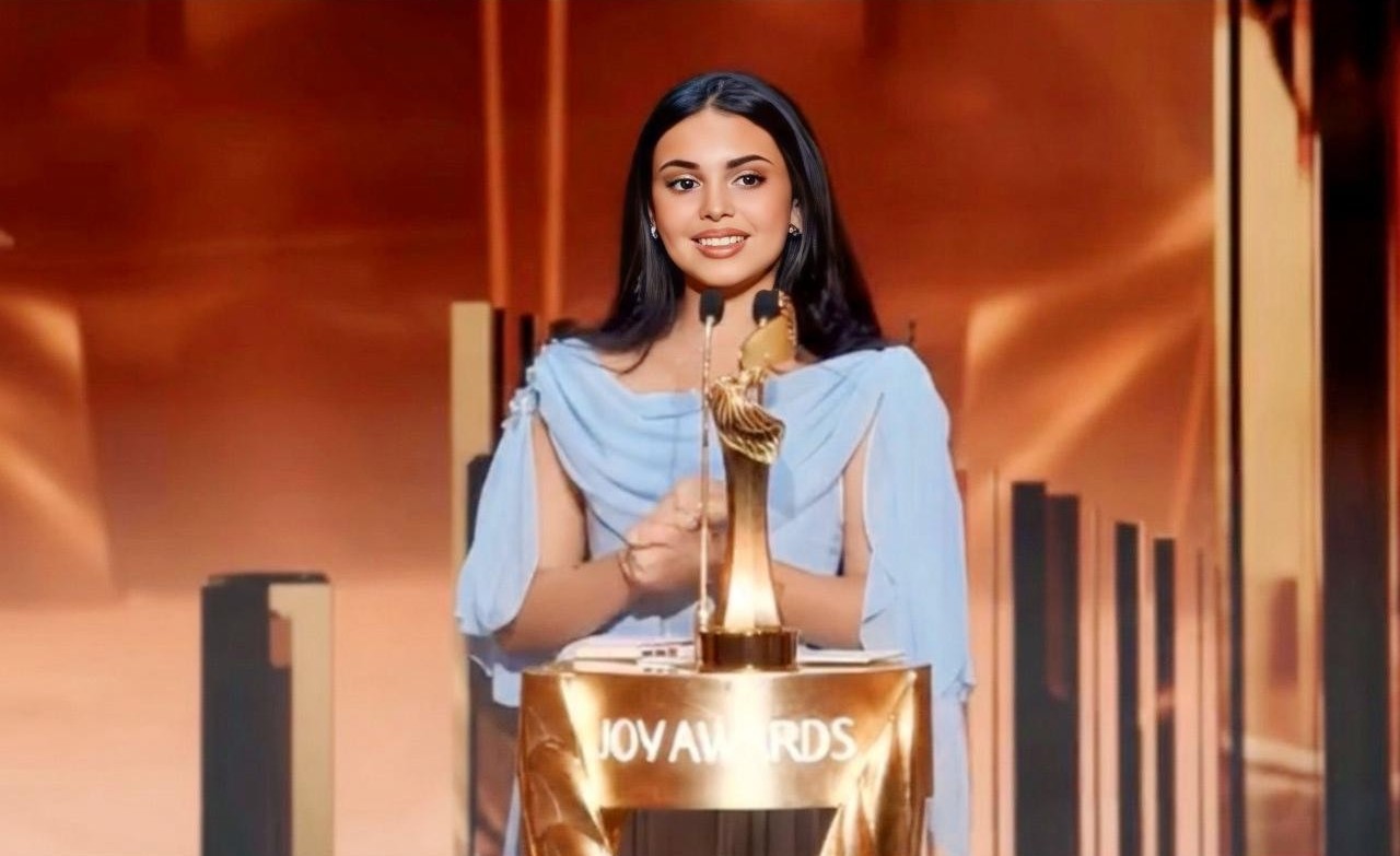 Rateel Alshehri Wins Favorite Influencer Award at Joy Awards 2026