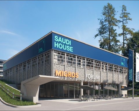 Saudi House Opens at Davos Highlighting Vision 2030, AI Platform and ‘Humanizing’ Tourism