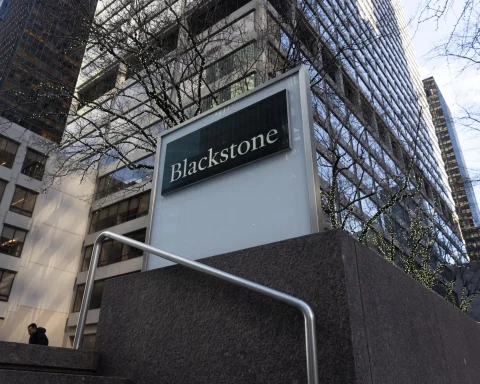 Blackstone Anthropic Investment Reaches $1B in $350B AI Round