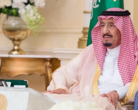 King Salman Issues Sweeping Royal Decrees in Major Government Reshuffle