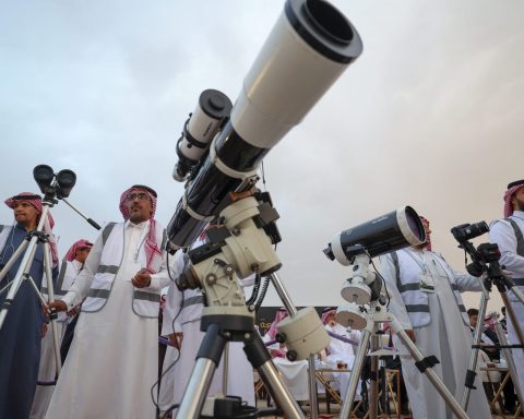 Saudi Supreme Court Calls for Ramadan 2026 Crescent Moon Sighting on February 17