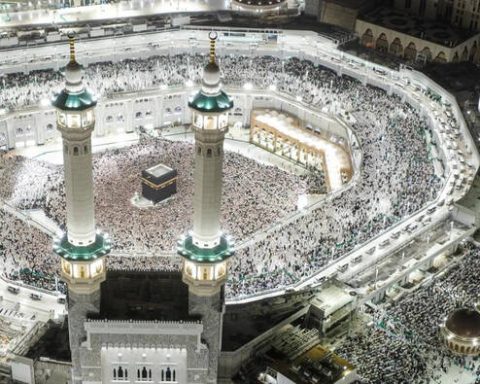 Laylat al-Qadr: Saudi Arabia Prepares for the 27th Night of Ramadan 1447 at the Grand Mosque