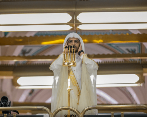 Millions of Worshippers Converge on the Two Holy Mosques as Ramadan's Last Ten Nights Begin