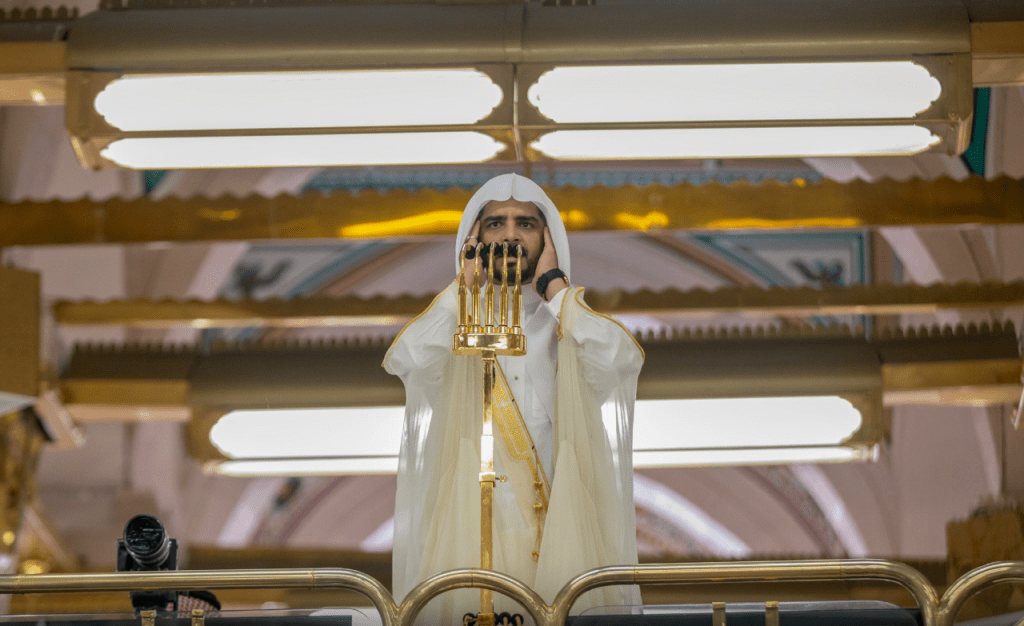 Millions of Worshippers Converge on the Two Holy Mosques as Ramadan's Last Ten Nights Begin