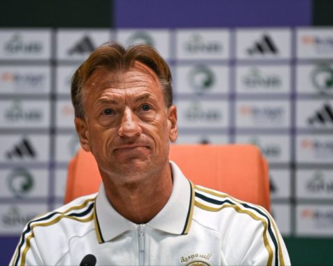 Renard Recalls Al-Owais and Names 27-Man Saudi Squad for Serbia Friendly as World Cup 2026 Preparations Intensify