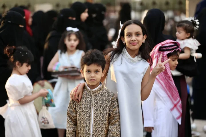 Saudi Arabia Awaits Official Shawwal Crescent Sighting to Confirm Eid Al-Fitr 1447H Date