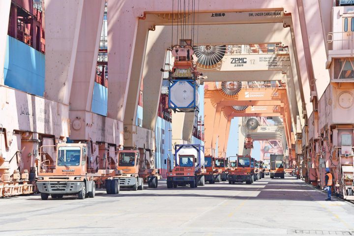 Saudi Arabia Unveils GCC Logistics Package Including Extended Truck Age Limits and Free Port Storage