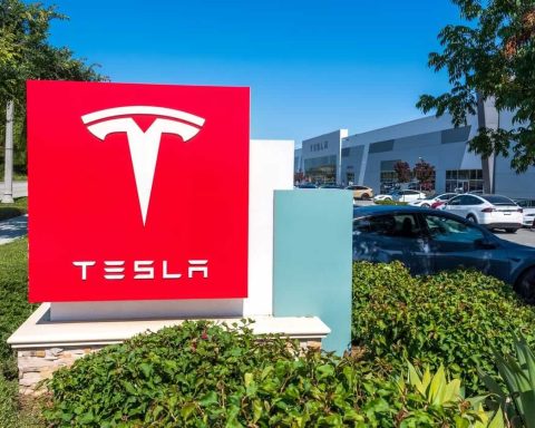 Tesla Opens Second Saudi Arabia Centre in Jeddah as Electric Vehicle Demand Accelerates