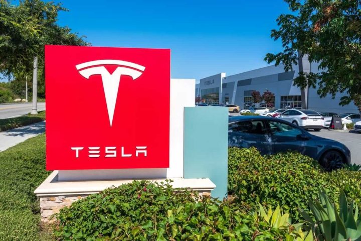Tesla Opens Second Saudi Arabia Centre in Jeddah as Electric Vehicle Demand Accelerates