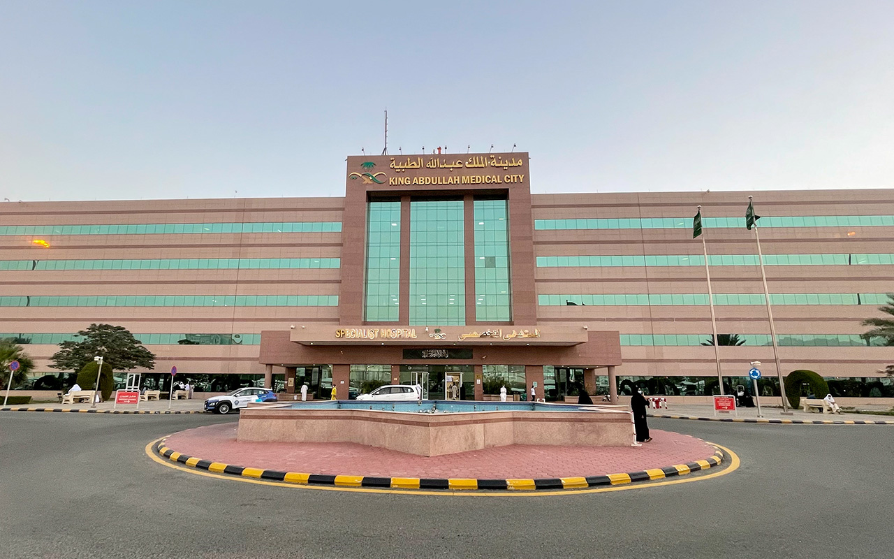 Saudi Surgeons Successfully Separate Somali Conjoined Twins Rahma and Ramla in Riyadh
