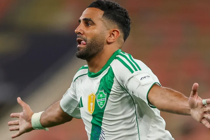 Mahrez Free Kick in Extra Time Sends Al Ahli Past Al-Duhail in ACL Elite Round of 16