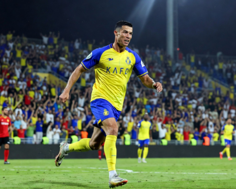 Ronaldo Plays Through Illness as Al Nassr Go Eight Points Clear in Saudi Pro League Title Race