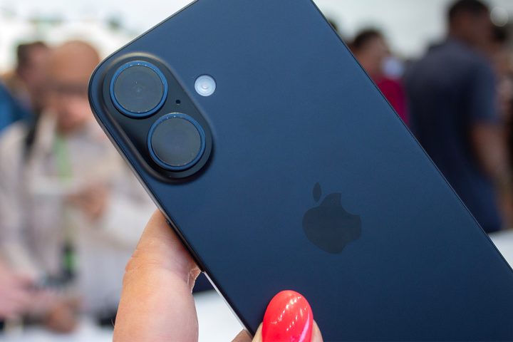 5 Major Problems Still Frustrating iPhone 17 Users Despite Strong Sales