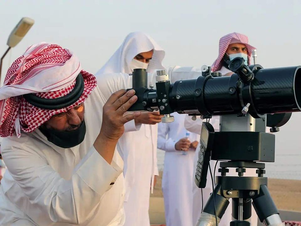 Saudi Arabia Calls for Dhul Hijjah Moon Sighting as Worshippers Prepare for Blessed Days