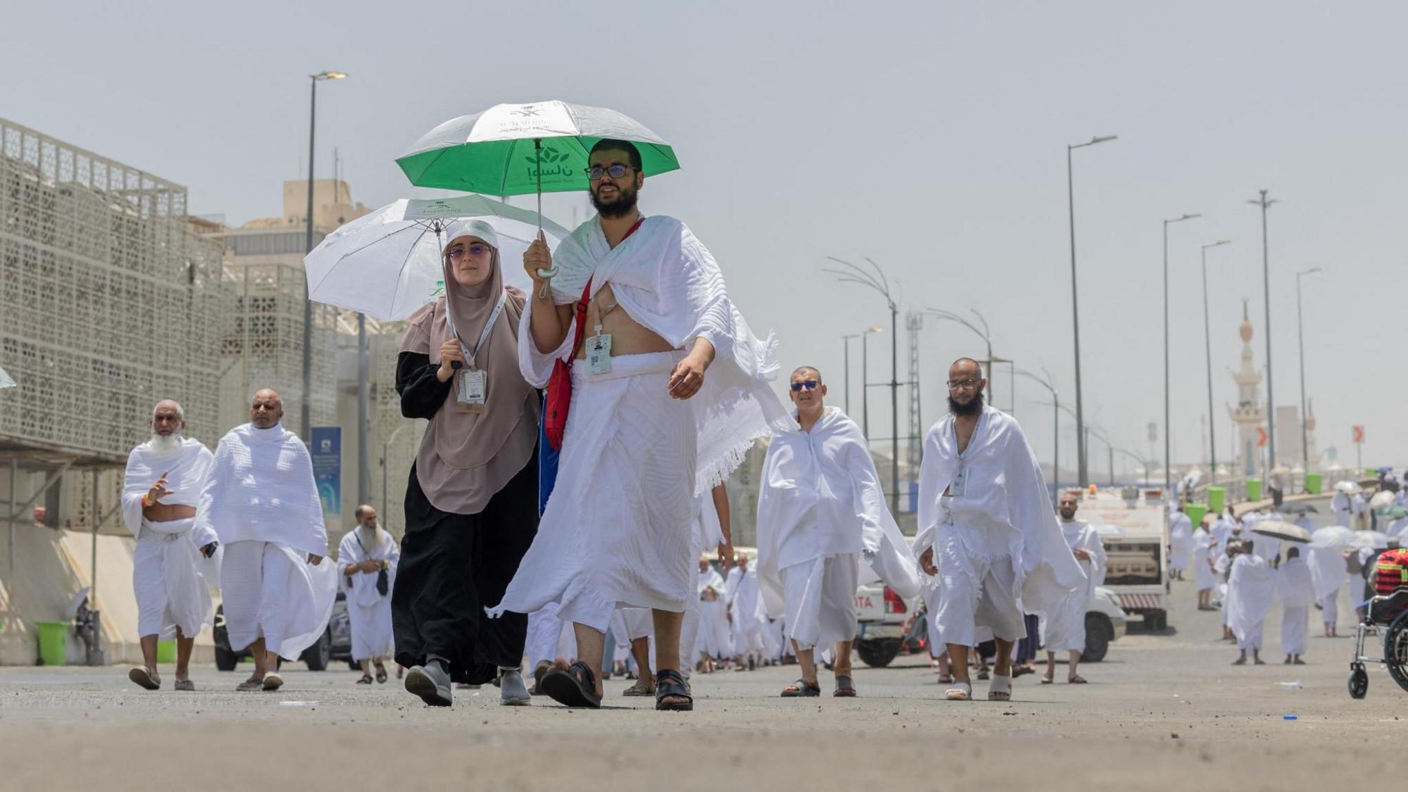 Umrah Duas A Complete Guide to the Most Beautiful Supplications During Umrah