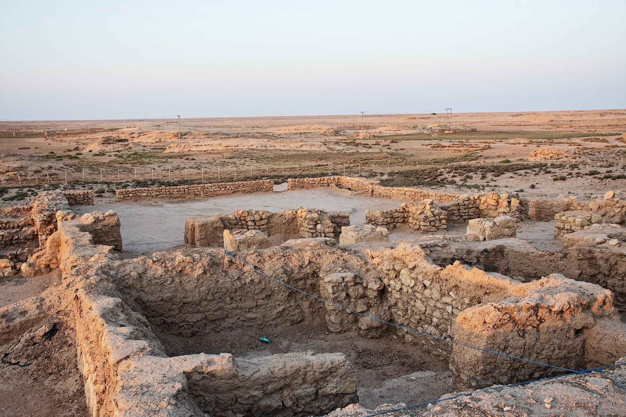 Zubala Ancient Crossroads of Caravans and Pilgrims in Northern Saudi Arabia