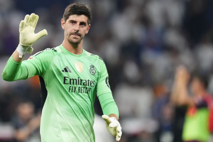 Belgium Under Pressure in World Cup as Courtois Shines Amid Heavy Criticism