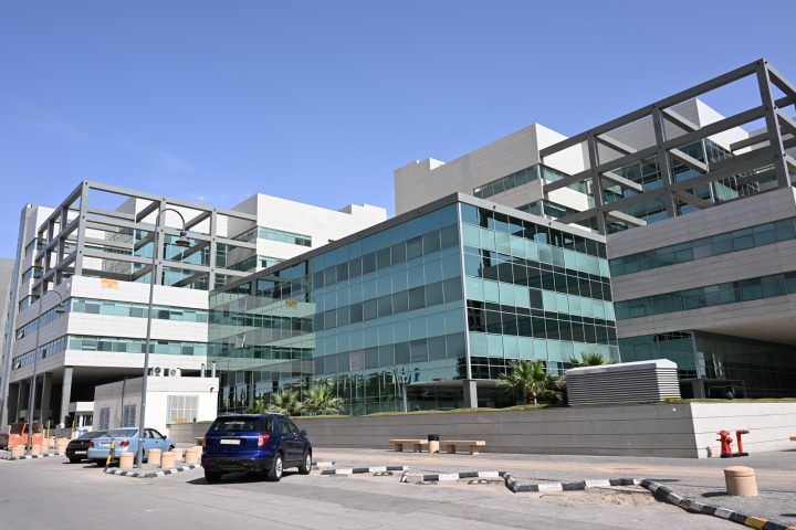 Saudi Health Ministry Warns Against Stopping Medication in Favor of Unproven Diets