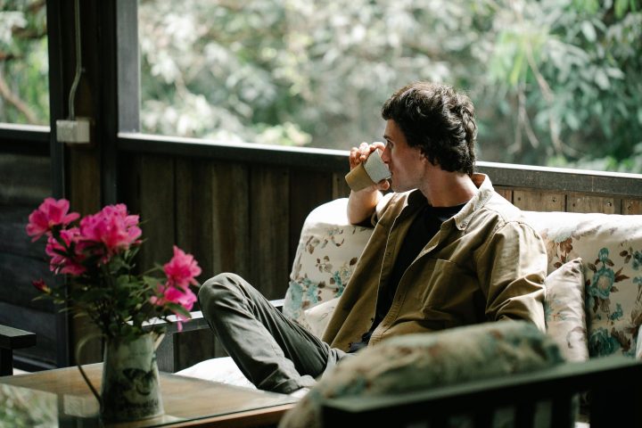 A Daily Cup of Coffee May Offer Health Benefits From the Liver to the Brain