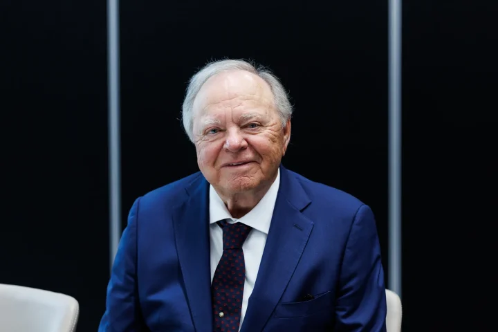 Harold Hamm How the Son of a Poor Family Built One of America's Largest Energy Companies