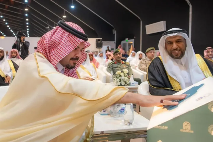 Madinah Governor Reviews Operational Plan to Enhance Services for Umrah Pilgrims