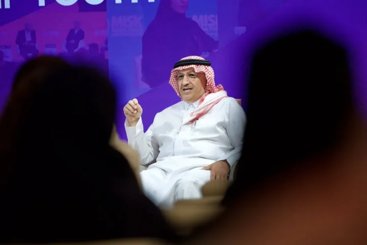 Saudi Education Minister Teachers’ Attendance Ends with the School Day