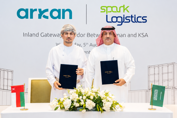 Saudi-Omani Partnership to Launch New Land Logistics Corridor