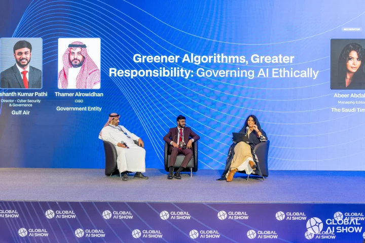 Abeer Abdalla, Managing Editor of The Saudi Times, moderates “Greener Algorithms, Greater Responsibility: Governing AI Ethically” at the Global AI Show in Riyadh, with Nishanth Kumar Pathi, Director of Cyber Security and Governance at Gulf Air, and Thamer Alrowidhan, CISO at a government entity.
