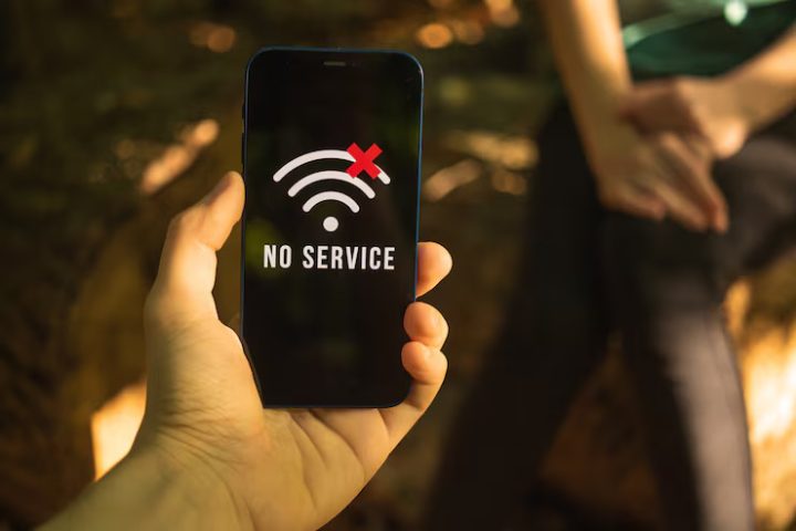 Why Does Your Wi-Fi Network Disappear Even Though the Router Is Working