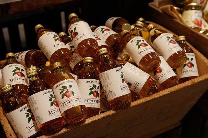 Apple Cider Vinegar for Weight Loss What Does the Scientific Evidence Really Show
