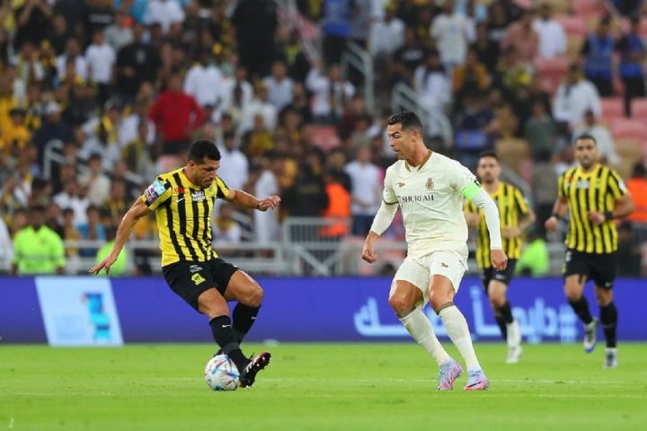 Ronaldo’s Funny Moment With Al-Ittihad’s Danilo Pereira Draws Wide Attention